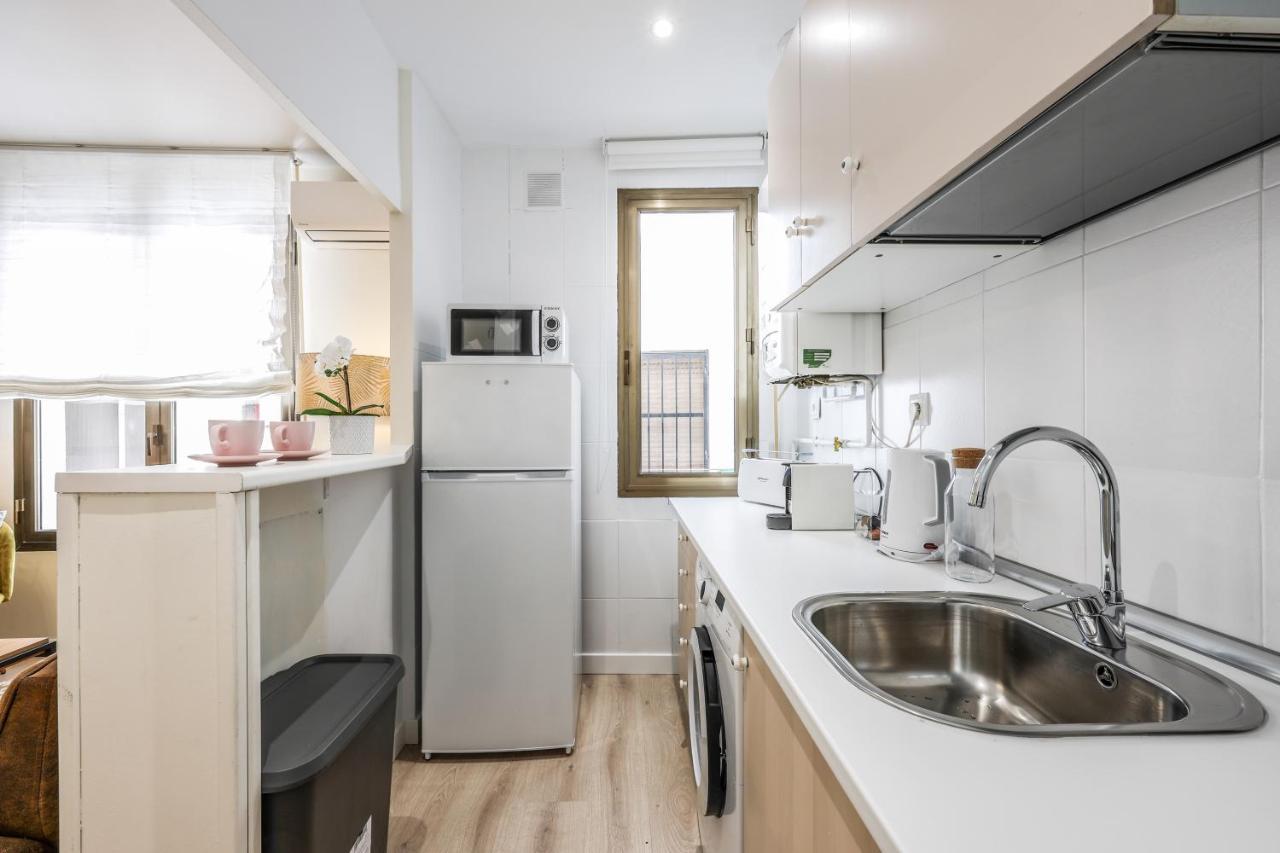 Tirso De Molina Madrid Exterior photo