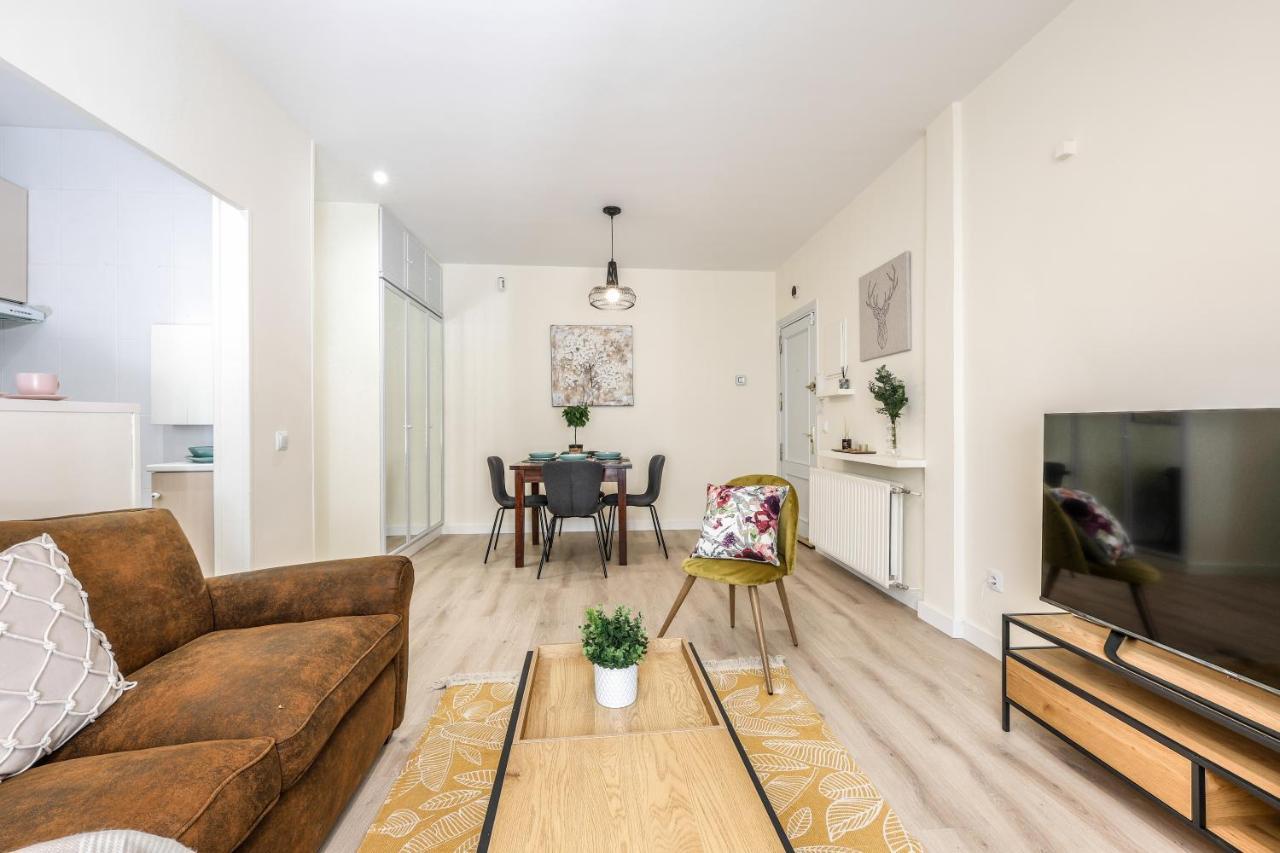 Tirso De Molina Madrid Exterior photo